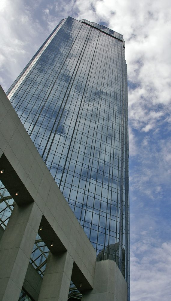 Building photo for Rialto Towers
